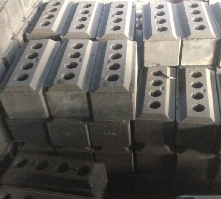 Διαδικασία παραγωγής προψημένου μπλοκ άνθρακα ανόδου